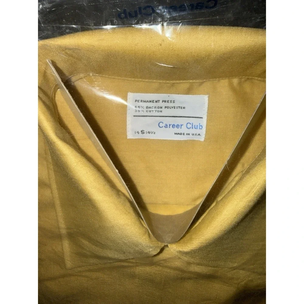 VTG‎ Career Club dress shirt New In Package Made In USA Size Small